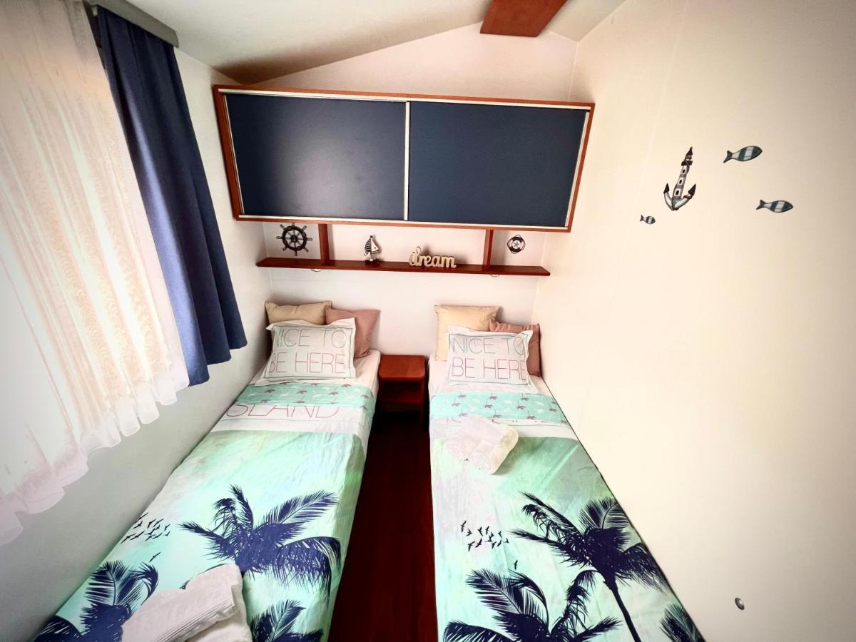 Mobile Home Nebo Luxus Klenovica Luaran gambar