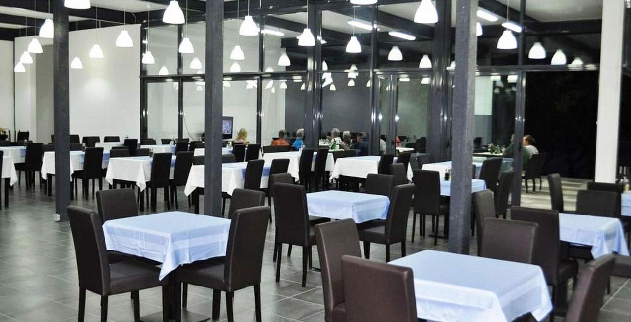 Mobile Home Nebo Luxus Klenovica Luaran gambar