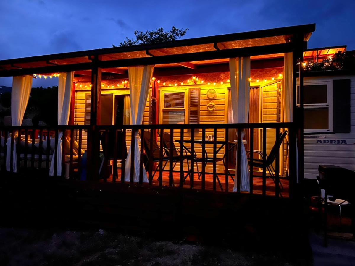 Mobile Home Nebo Luxus Klenovica Luaran gambar
